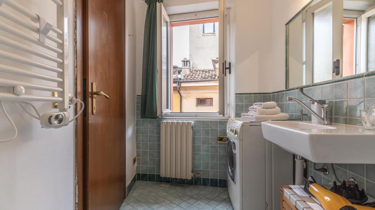 Appartamento Monolivi 35 - Affitti Brevi Italia Modena Esterno foto
